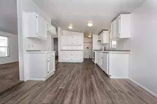 E Ave I, Lancaster, CA 93535 - Photo 7