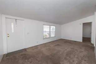 E Ave I, Lancaster, CA 93535 - Photo 5