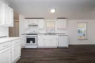 E Ave I, Lancaster, CA 93535 - Photo 11