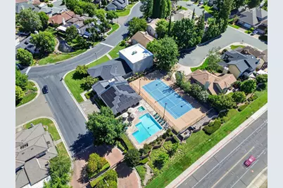 672 Cypress Run, Woodbridge, CA 95258 - Photo 71