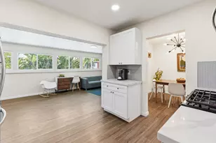 4914 Cabrillo Way, Sacramento, CA 95820 - Photo 11