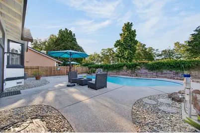5405 Spring Creek Way, Elk Grove, CA 95758 - Photo 45