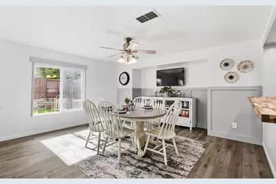 10149 Jenny Lynn Way, Elk Grove, CA 95757 - Photo 9