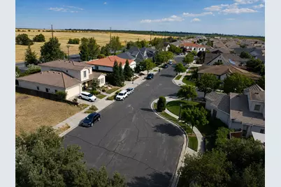 2009 Liberty Drive, Woodland, CA 95776 - Photo 3
