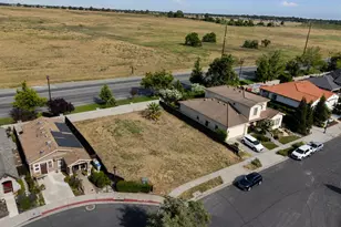 2009 Liberty Dr, Woodland, CA 95776 - Photo 1