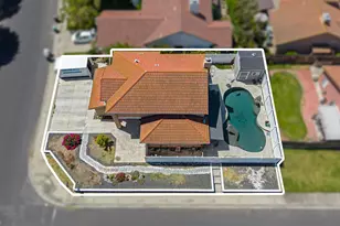 1721 Woodcrest Way, Modesto, CA 95355 - Photo 35