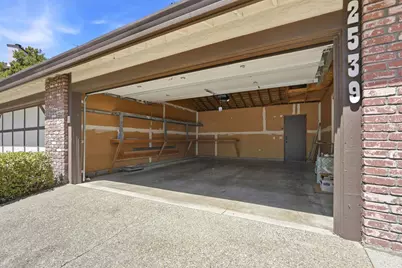 2539 Exeter Square Lane, Sacramento, CA 95825 - Photo 51