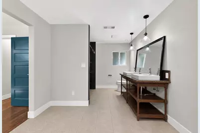 2424 Killarney Way, Modesto, CA 95355 - Photo 17