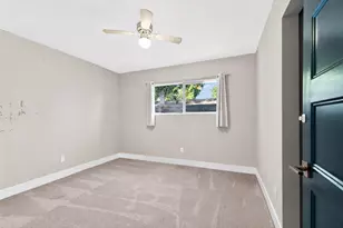 2424 Killarney Way, Modesto, CA 95355 - Photo 23