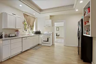 1428 N Madison St, Stockton, CA 95202 - Photo 9