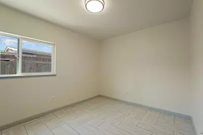 1667 Redding Avenue, Yuba City, CA 95993 - Photo 21