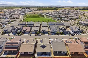 2466 Paramount Ln, Manteca, CA 95337 - Photo 35