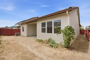 2466 Paramount Ln, Manteca, CA 95337 - Photo 29