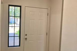 1918 Rose Marie Ln, Stockton, CA 95207 - Photo 9