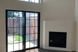 1918 Rose Marie Ln, Stockton, CA 95207 - Photo 9