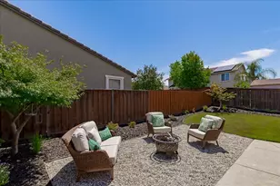 2180 Pistachio Way, Roseville, CA 95747 - Photo 45