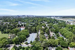 3265 McKinley Blvd, Sacramento, CA 95816 - Photo 47