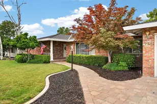 725 Sherwood Dr, Yuba City, CA 95991 - Photo 1