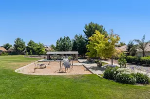 2109 Ashley Ln, Tracy, CA 95377 - Photo 51