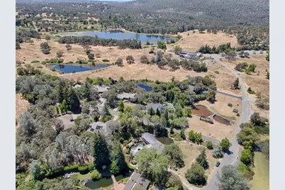 8860 Auburn Valley Road, Auburn, CA 95602 - Photo 47