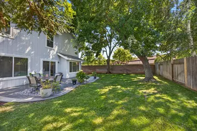 9286 Laguna Green Court, Elk Grove, CA 95758 - Photo 59