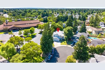 9286 Laguna Green Court, Elk Grove, CA 95758 - Photo 61