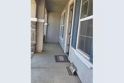 1056 Hacienda Drive, Plumas Lake, CA 95961 - Photo 17