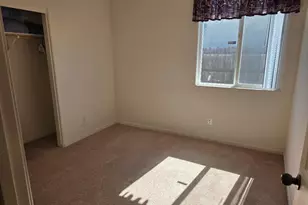 1056 Hacienda Dr, Plumas Lake, CA 95961 - Photo 15