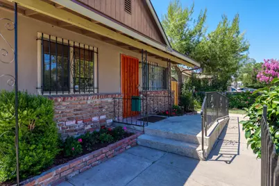 2255 Empress Street, Sacramento, CA 95815 - Photo 3