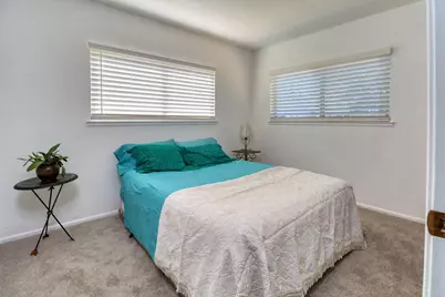 2255 Empress Street, Sacramento, CA 95815 - Photo 17