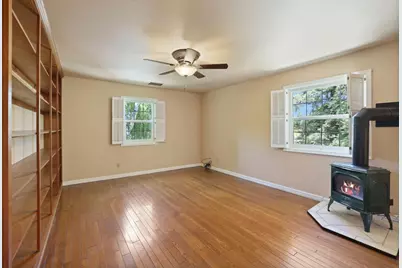 2505 Raleigh Court, Turlock, CA 95382 - Photo 29