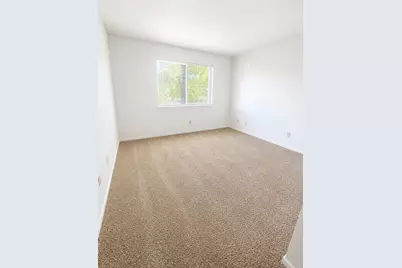 2109 Chrysler Drive, Modesto, CA 95350 - Photo 7