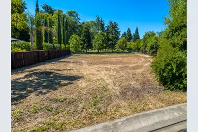 975 Fountain Drive, West Sacramento, CA 95605 - Photo 3