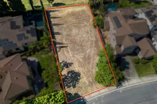975 Fountain Dr, West Sacramento, CA 95605 - Photo 1