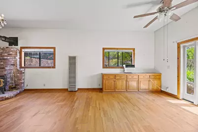 2295 S Crest Avenue, Martinez, CA 94553 - Photo 5