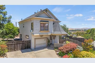 2295 S Crest Avenue, Martinez, CA 94553 - Photo 1