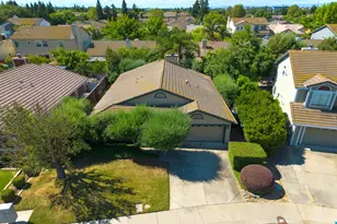 442 Hummingbird Dr, Lodi, CA 95240 - Photo 3
