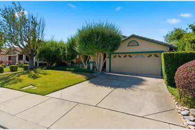 442 Hummingbird Drive, Lodi, CA 95240 - Photo 5