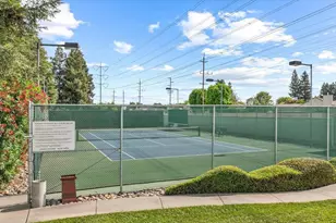 1009 Copper Lake Ct, Modesto, CA 95355 - Photo 63