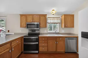 5666 Columbine Way, Pollock Pines, CA 95726 - Photo 9