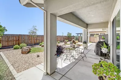9230 Stillwagon Street, Elk Grove, CA 95624 - Photo 35