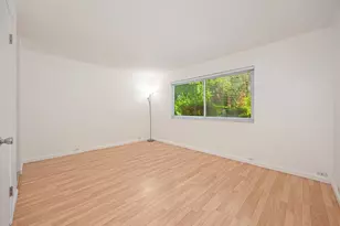 724 Woodside Ln E, Sacramento, CA 95825 - Photo 11