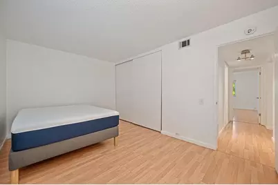 724 Woodside Lane East #6, Sacramento, CA 95825 - Photo 21