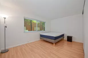 724 Woodside Ln E, Sacramento, CA 95825 - Photo 19