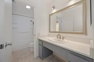 724 Woodside Lane East #6, Sacramento, CA 95825 - Photo 15