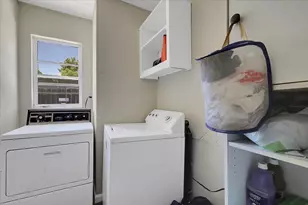 6025 34th Ave, Sacramento, CA 95824 - Photo 9