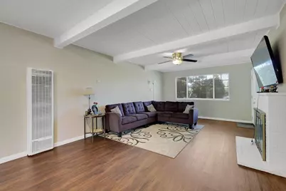 6025 34th Avenue, Sacramento, CA 95824 - Photo 5