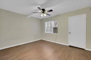 6025 34th Ave, Sacramento, CA 95824 - Photo 13