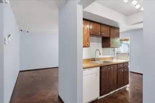 328 Northbank Ct, Stockton, CA 95207 - Photo 7