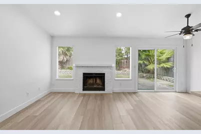 7737 Antelope Hills Dr, Antelope, CA 95843 - Photo 9